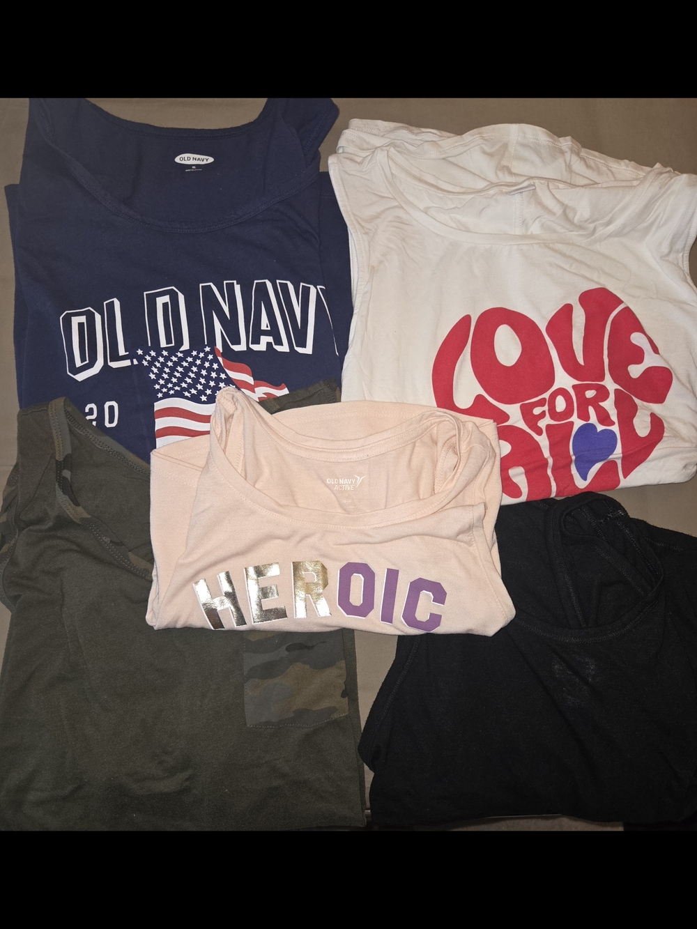 5 Old Navy Old Navy Tank Tops